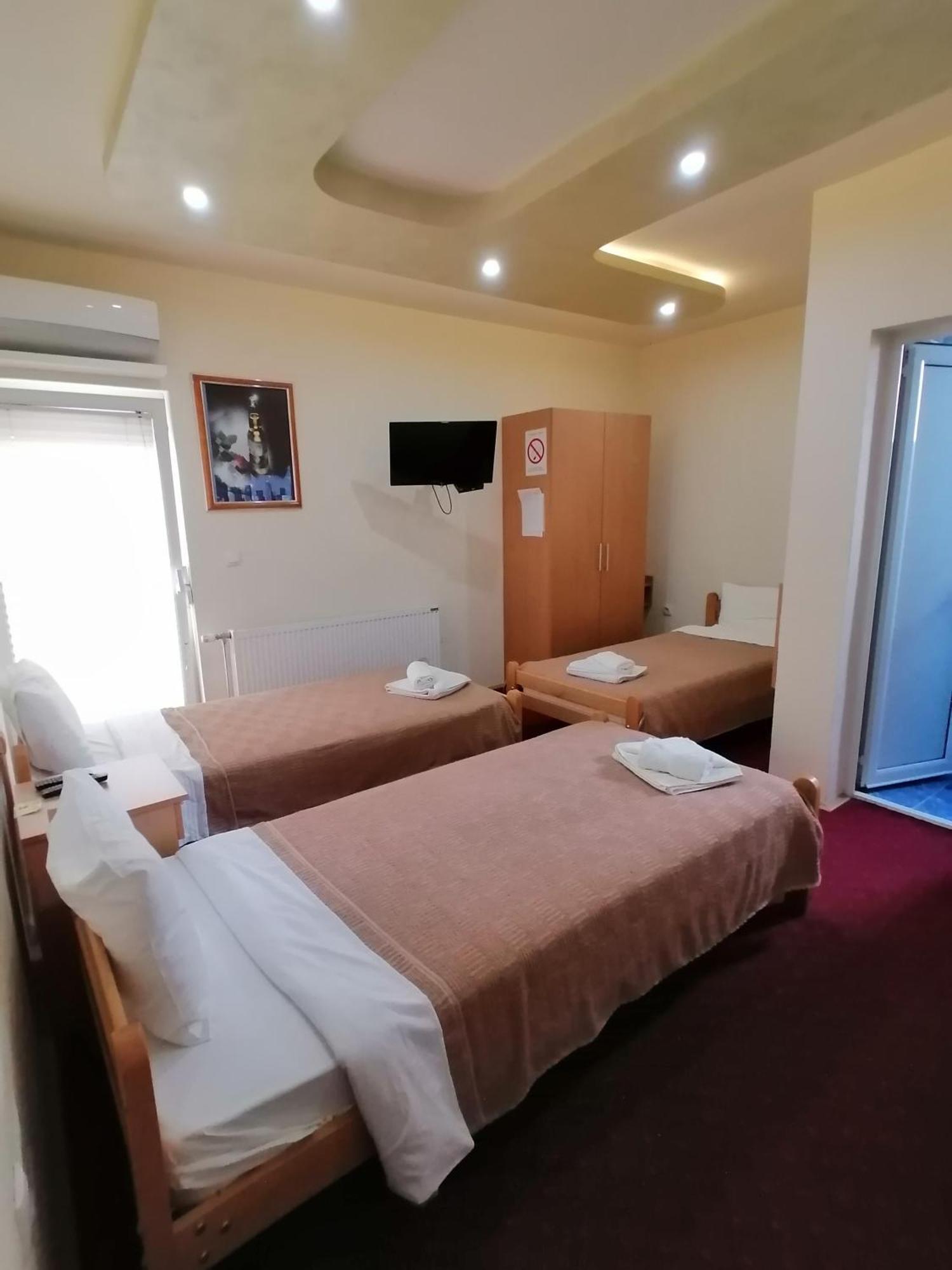 Hotel Talija Svilajnac Eksteriør billede